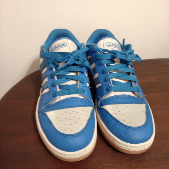 Adidas Blue and White Sneakers - Picture 3 of 12